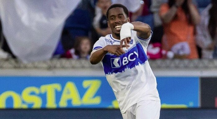 وكيل تيدي أوكو يؤكد: الزمالك ليس خيارًا للاعب