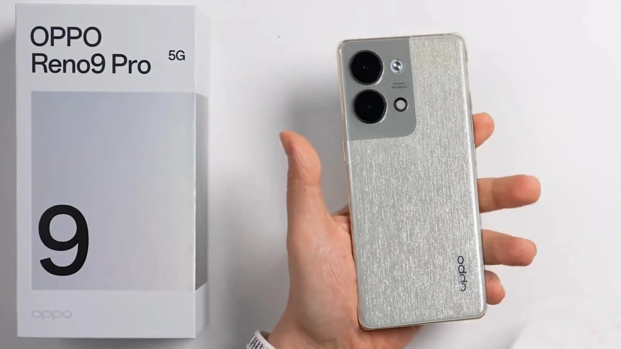 Oppo Reno 9 Pro .. عملاق اوبو يجمع بين سرعة الشحن ودقة الكاميرا الاحترافية ومواصفات بـ سعر خيالي
