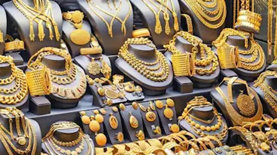 «تراجع سعر الذهب عيار 21 بختام تعاملات اليوم بواقع 20 جنيها»