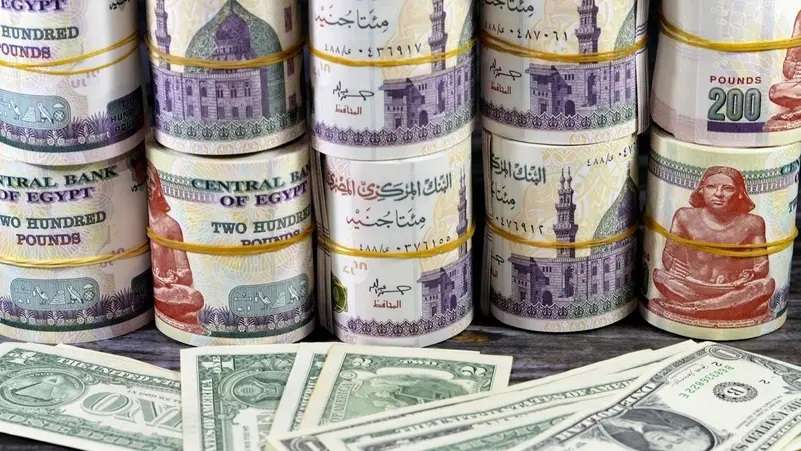 «أسعار الدولار تتأرجح اليوم الإثنين 15 سبتمبر 2025 في مواجهة الجنيه المصري»