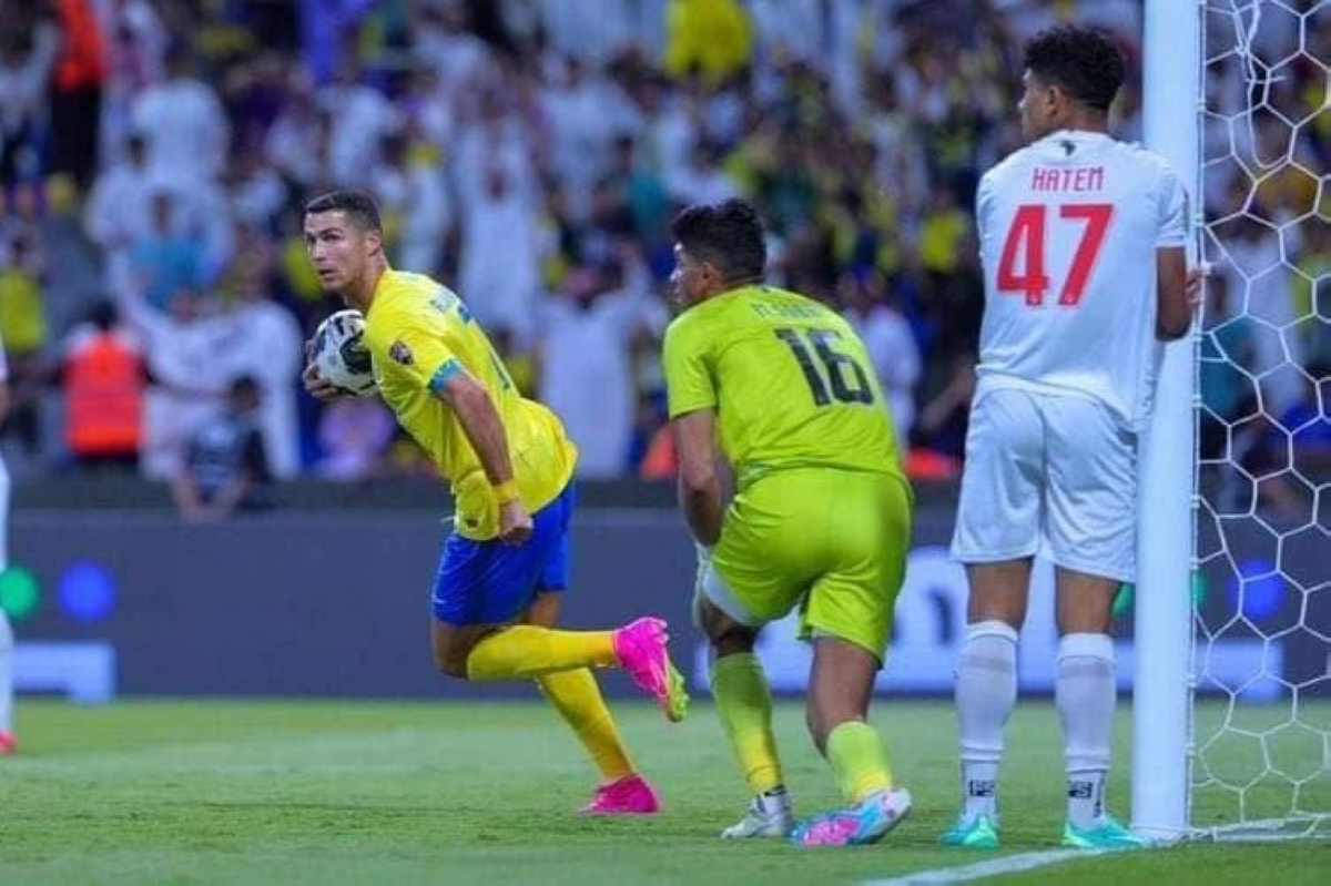 «هل يدخل رونالدو عالم الاستثمار الرياضي مع الزمالك؟» هشام نصر يكشف التفاصيل لـ«عكاظ»