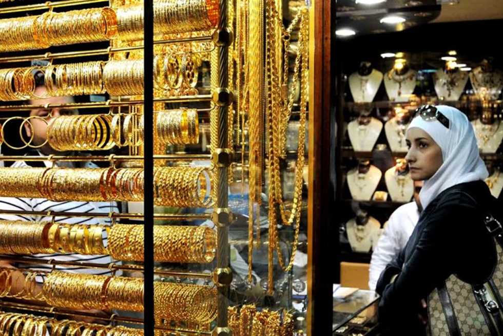 «الذهب يواصل صعوده: الجرام يلامس 5000 جنيه وعيار 21 يسجل مستويات قياسية»
