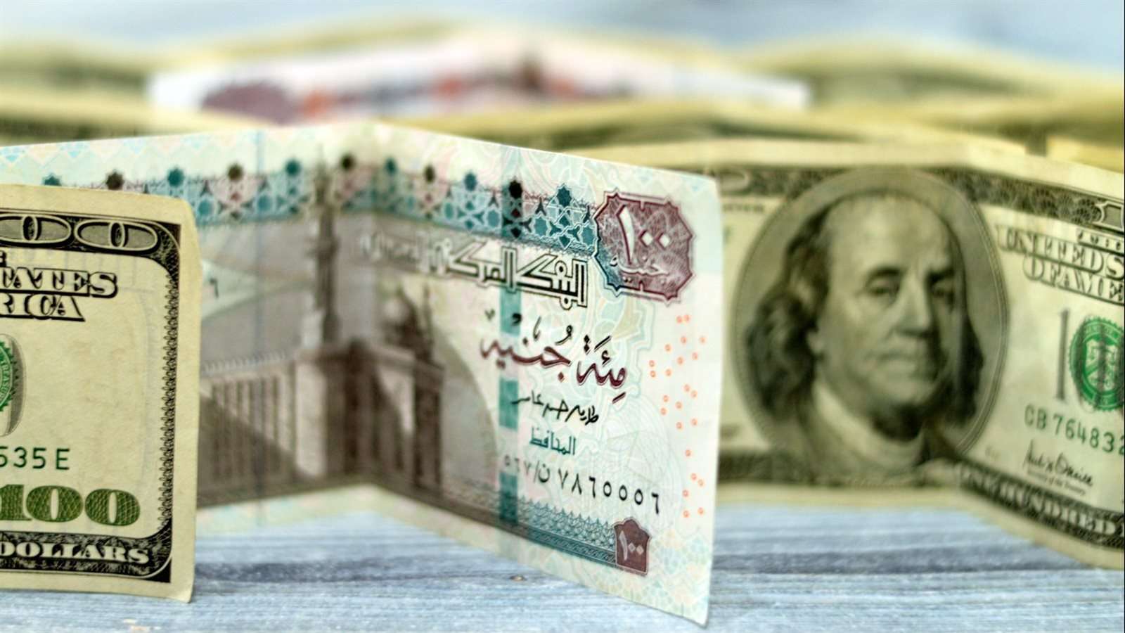 «أسعار الدولار تتأرجح في البنوك المصرية اليوم الاثنين 15 سبتمبر 2025»