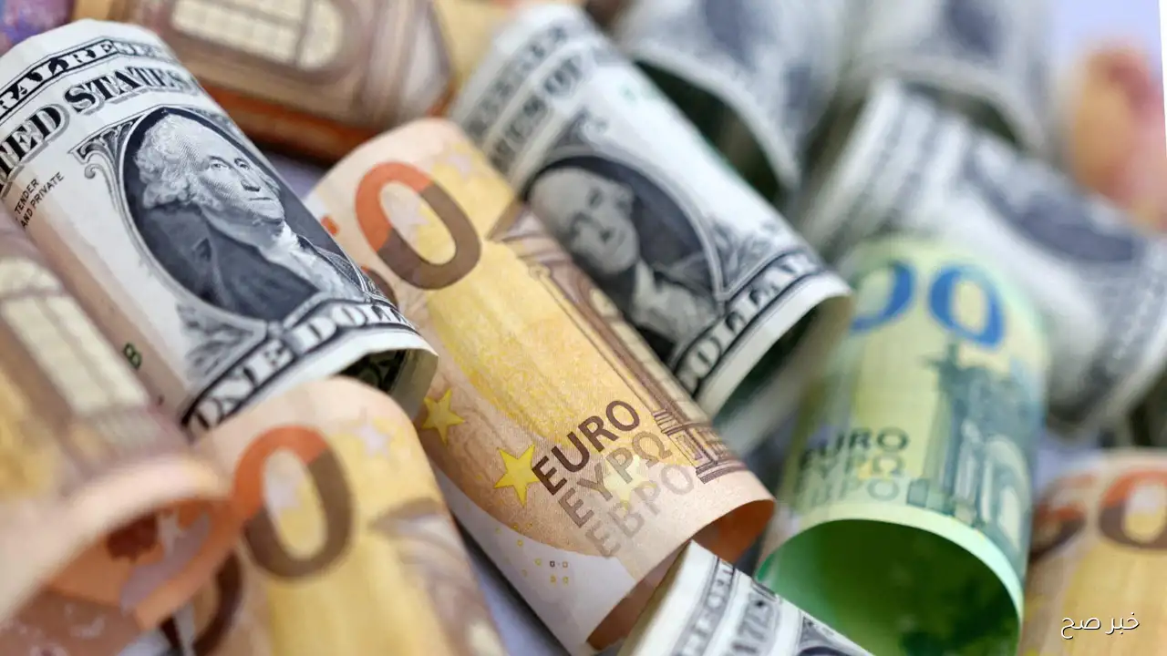 «أسعار العملات في مصر اليوم الجمعة 12 سبتمبر 2025 تتأرجح بين السوق السوداء والبنك المركزي»
