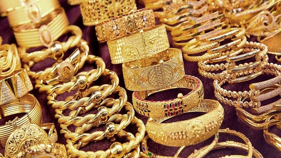 «تراجع أسعار الذهب وعيار 21 يصل إلى 4895 جنيها»